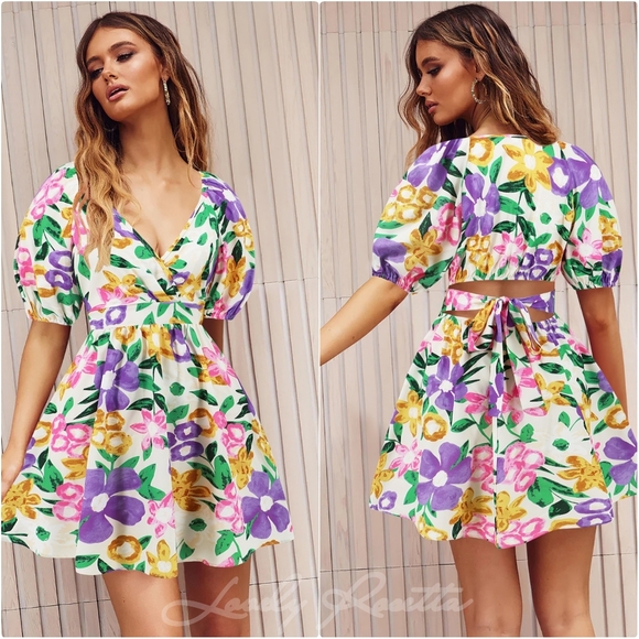 Lavender Printed Surplice Short Sleeve Mini Dress - Picture 1 of 4